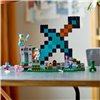 Конструктор LEGO Minecraft Форпост із мечем 427 деталей (21244)